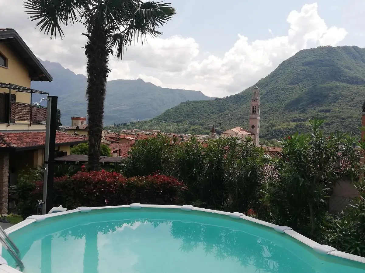ヴァルマドレーラ Relais Garden Lecco Bed & Breakfast