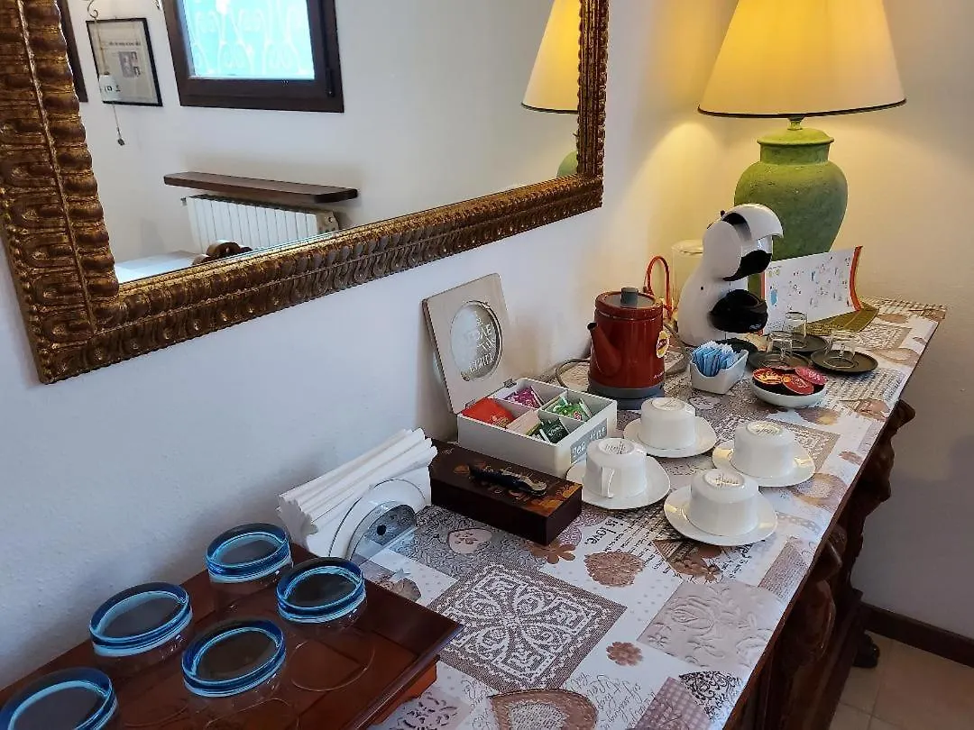 ヴァルマドレーラ Relais Garden Lecco Bed & Breakfast