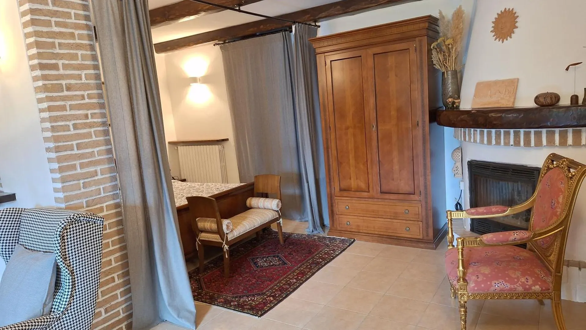 ヴァルマドレーラ Relais Garden Lecco Bed & Breakfast