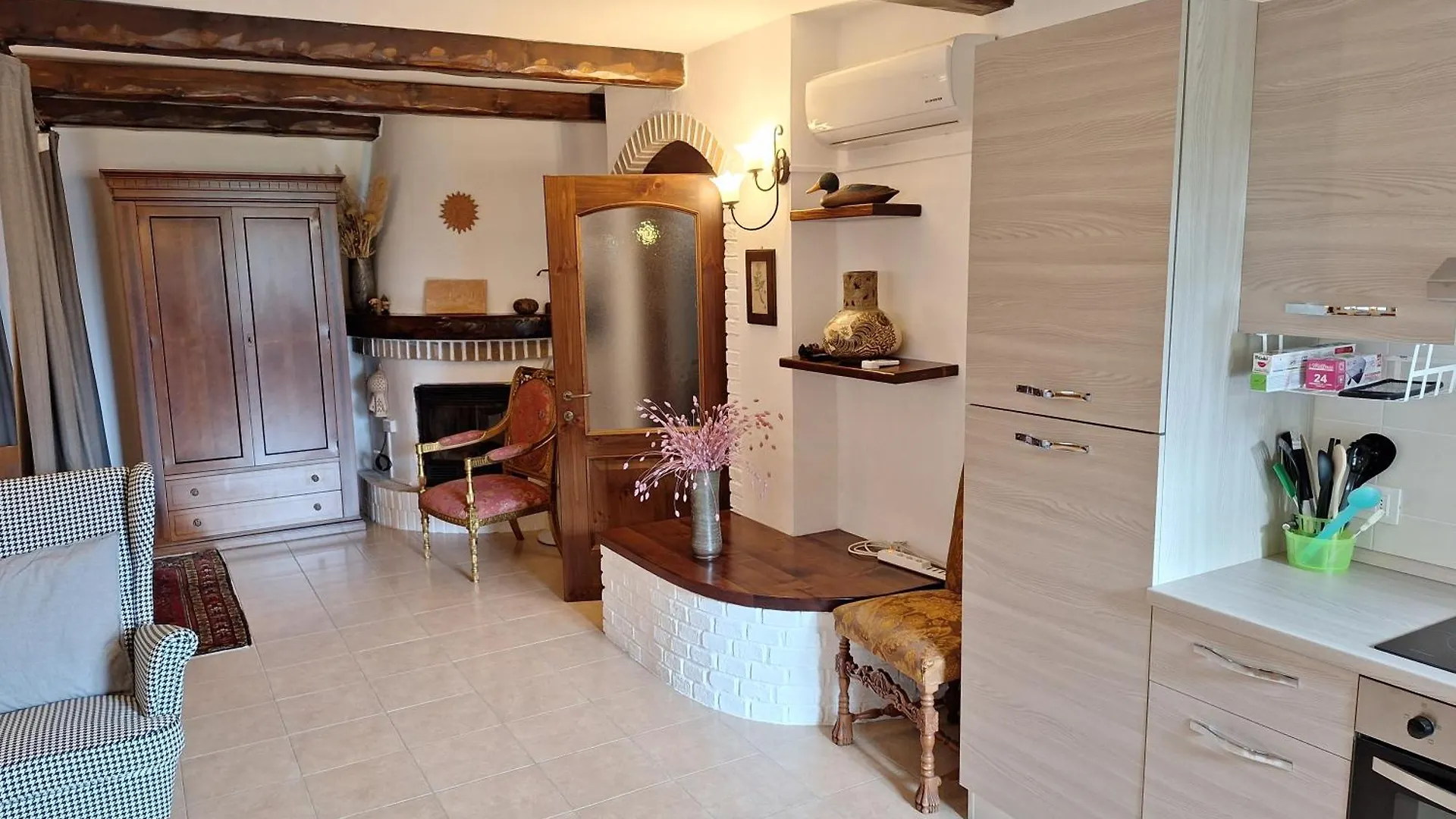 ヴァルマドレーラ Relais Garden Lecco Bed & Breakfast
