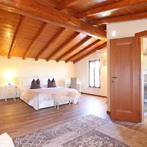  Bed & Breakfast Ca' Bussola